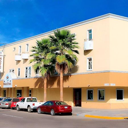 Hotel Fenix Лос-Мочис Экстерьер фото